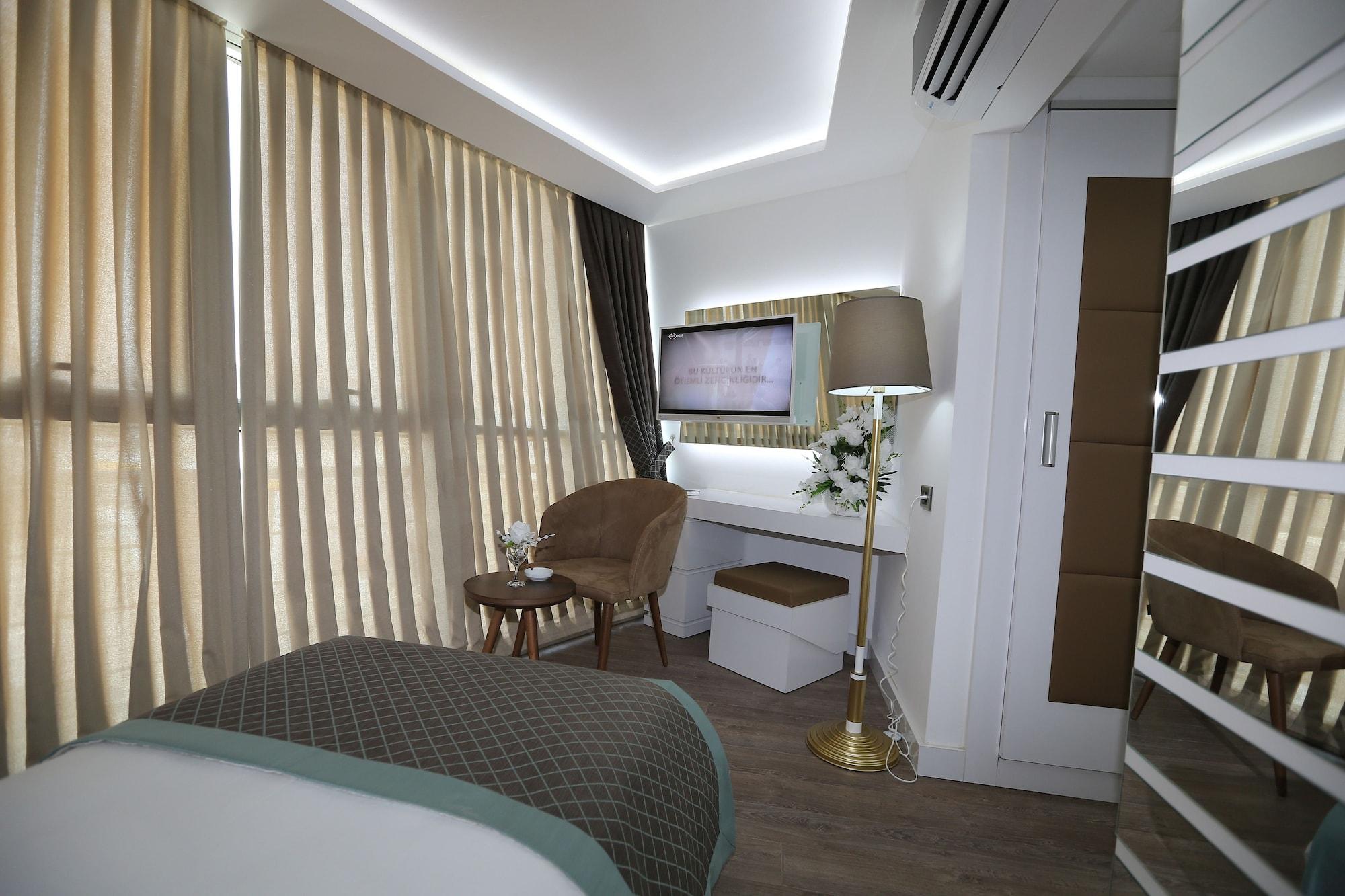 Elips Royal Hotel & Spa Antalya Buitenkant foto