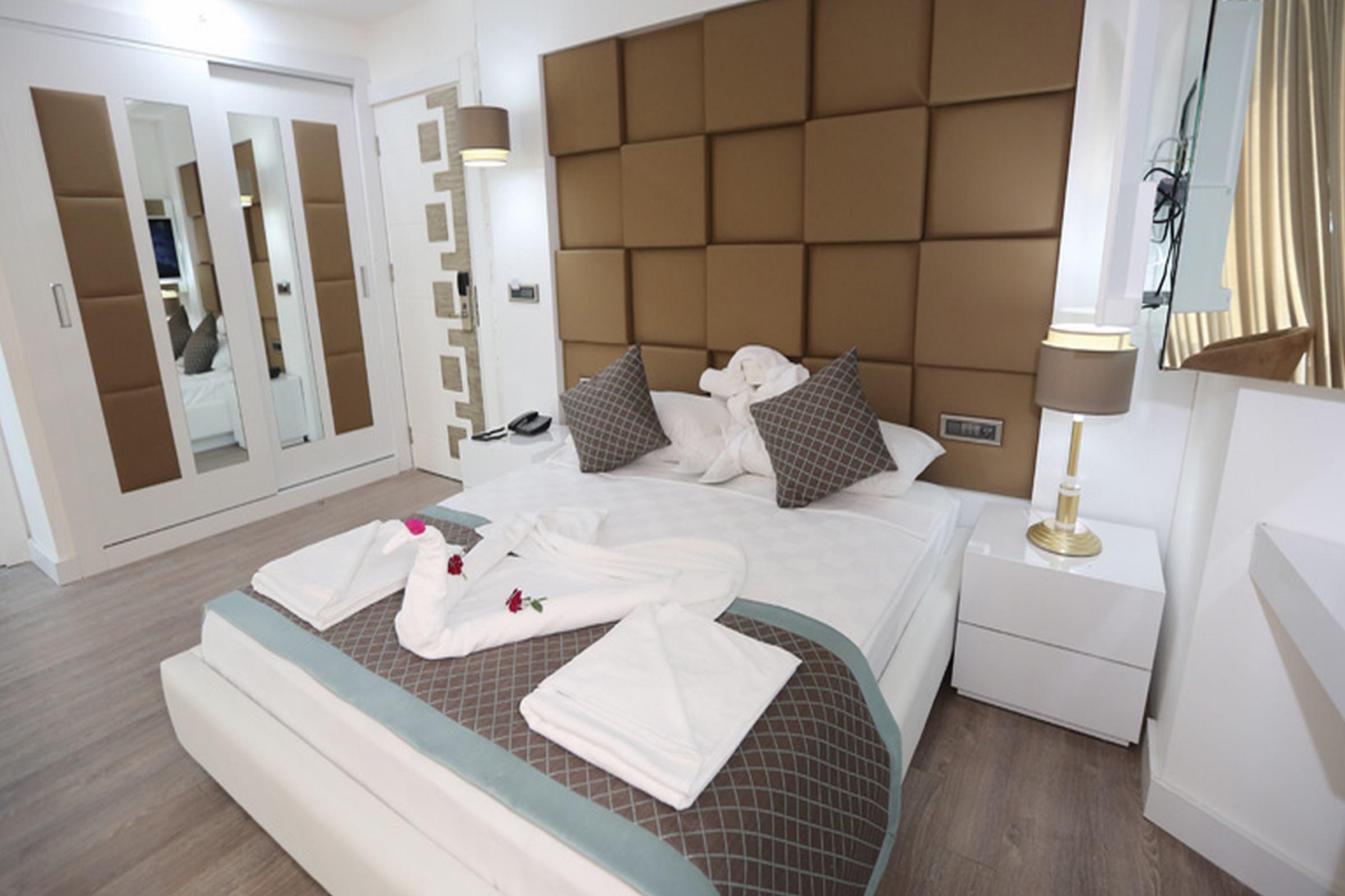 Elips Royal Hotel & Spa Antalya Buitenkant foto